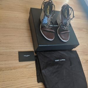 Saint Laurent Cassandra